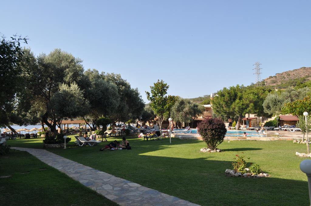Club Mackerel Holiday Village Foça Dış mekan fotoğraf