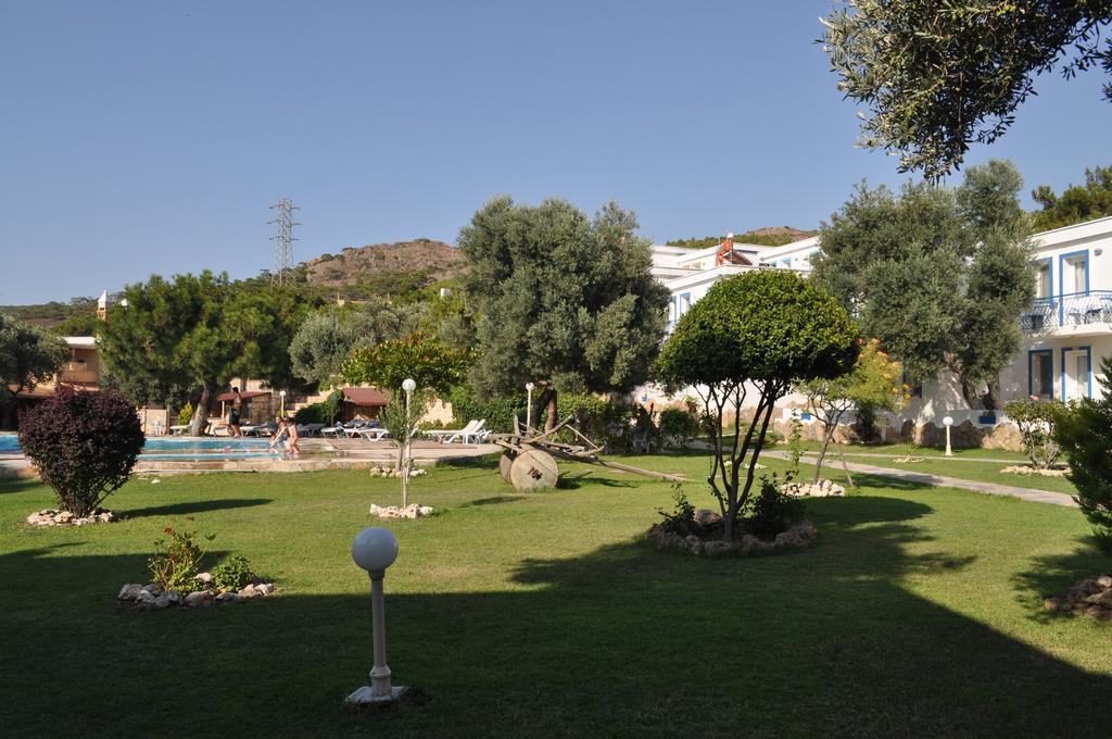 Club Mackerel Holiday Village Foça Dış mekan fotoğraf
