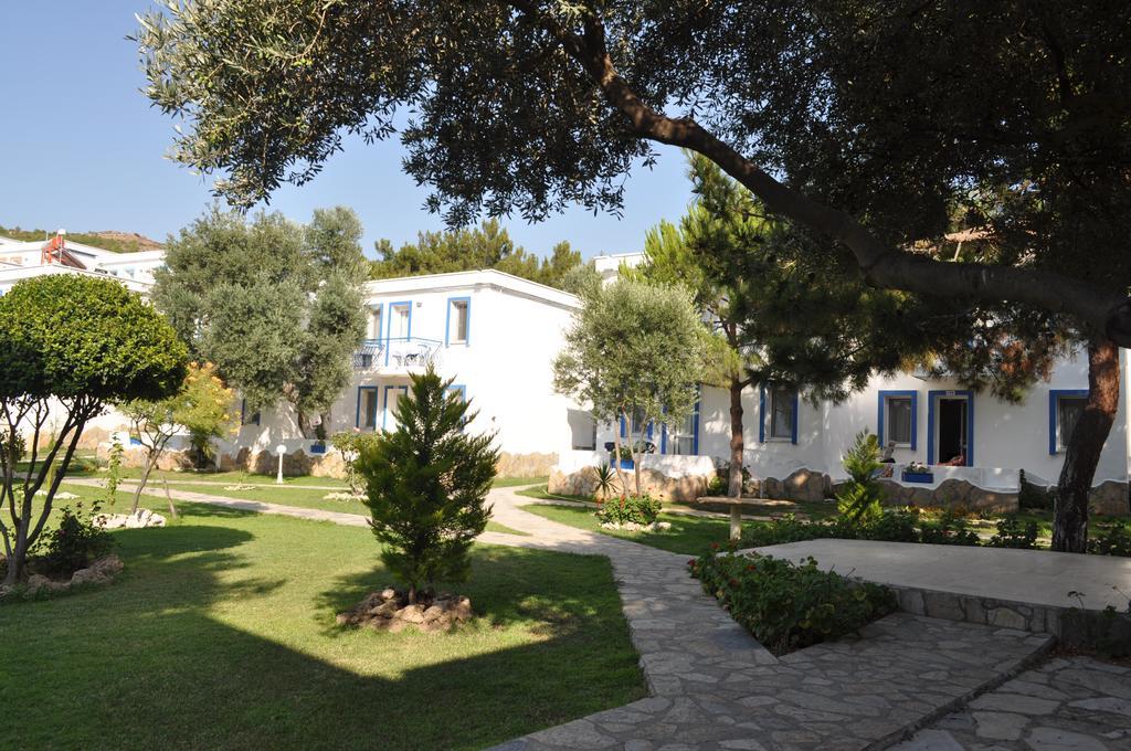 Club Mackerel Holiday Village Foça Dış mekan fotoğraf