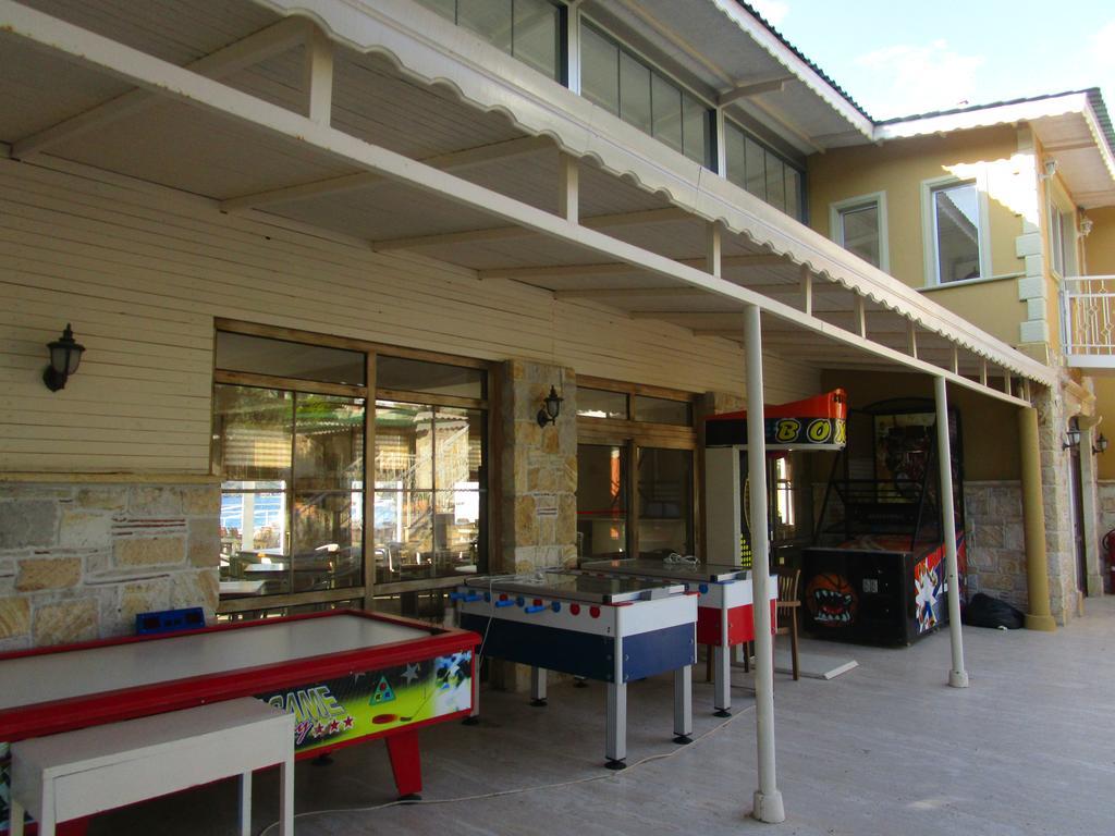 Club Mackerel Holiday Village Foça Dış mekan fotoğraf