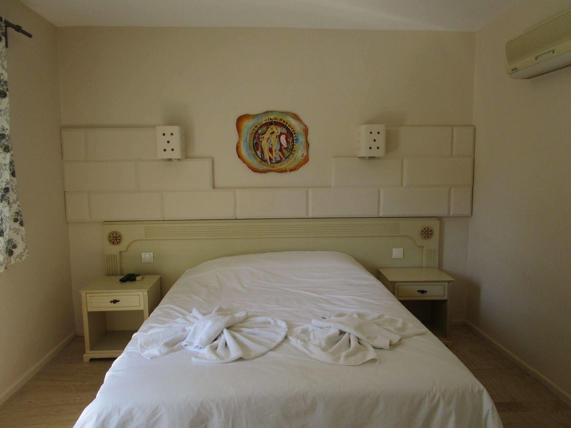 Club Mackerel Holiday Village Foça Dış mekan fotoğraf